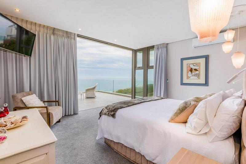 4 Bedroom Property for Sale in Pinnacle Point Golf Estate Western Cape
